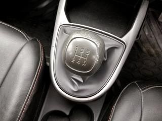 Used 2021 Hyundai Grand i10 Nios Magna 1.2 Kappa VTVT Petrol Manual interior GEAR  KNOB VIEW