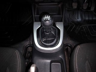 Used 2019 Honda WR-V [2017-2020] VX i-VTEC Petrol Manual interior GEAR  KNOB VIEW
