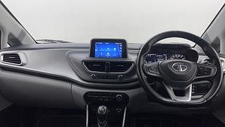 Used 2020 Tata Altroz XZ 1.2 Petrol Manual interior DASHBOARD VIEW
