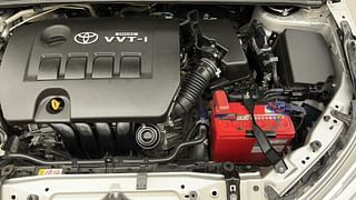 Used 2017 Toyota Corolla Altis [2017-2020] G CVT Petrol Petrol Automatic engine ENGINE LEFT SIDE VIEW