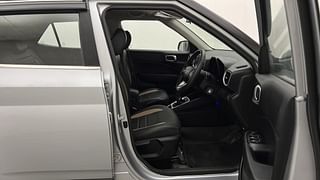Used 2021 Hyundai Venue [2019-2022] S+ 1.2 Petrol Manual interior RIGHT SIDE FRONT DOOR CABIN VIEW