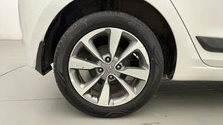 Used 2015 Hyundai Elite i20 [2014-2018] Asta 1.2 Petrol Manual tyres RIGHT REAR TYRE RIM VIEW