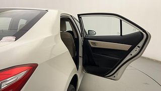 Used 2016 Toyota Corolla Altis [2014-2017] GL Petrol Petrol Manual interior RIGHT REAR DOOR OPEN VIEW