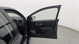Used 2018 Volkswagen Polo [2018-2022] Comfortline 1.0L (P) Petrol Manual interior RIGHT FRONT DOOR OPEN VIEW