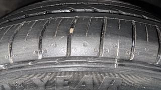 Used 2011 Hyundai Verna [2011-2015] Fluidic 1.6 CRDi SX Opt AT Diesel Automatic tyres LEFT FRONT TYRE TREAD VIEW
