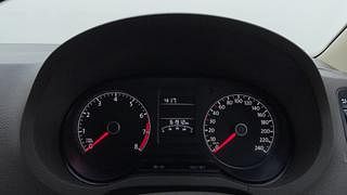 Used 2016 Volkswagen Vento [2015-2019] Highline Petrol AT Petrol Automatic interior CLUSTERMETER VIEW