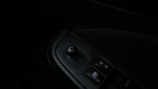 Used 2022 Maruti Suzuki Swift VXI Petrol Manual top_features Adjustable ORVM