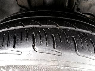 Used 2018 Tata Tiago [2016-2020] Revotron XZ Petrol Manual tyres RIGHT FRONT TYRE TREAD VIEW
