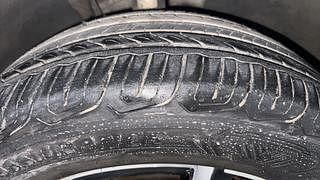Used 2022 Skoda Slavia Style 1.0L TSI AT Petrol Automatic tyres RIGHT FRONT TYRE TREAD VIEW