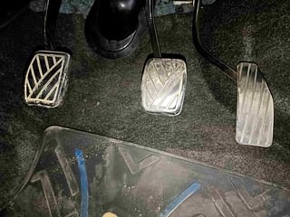 Used 2014 Maruti Suzuki Wagon R 1.0 [2010-2019] VXi Petrol Manual interior PEDALS VIEW