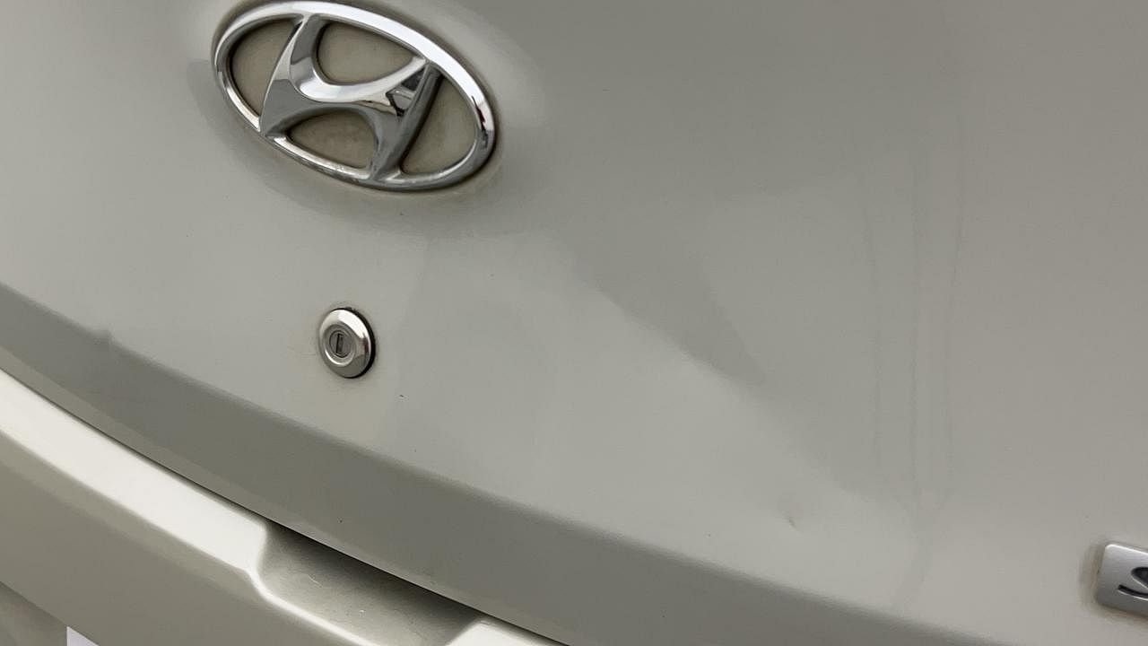 Used 2012 Hyundai Eon [2011-2018] Sportz Petrol Manual dents MINOR DENT