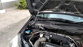 Used 2014 Maruti Suzuki Alto 800 [2012-2016] Vxi Petrol Manual engine ENGINE RIGHT SIDE HINGE & APRON VIEW