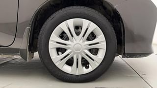 Used 2016 Honda City [2014-2017] SV Diesel Diesel Manual tyres RIGHT FRONT TYRE RIM VIEW