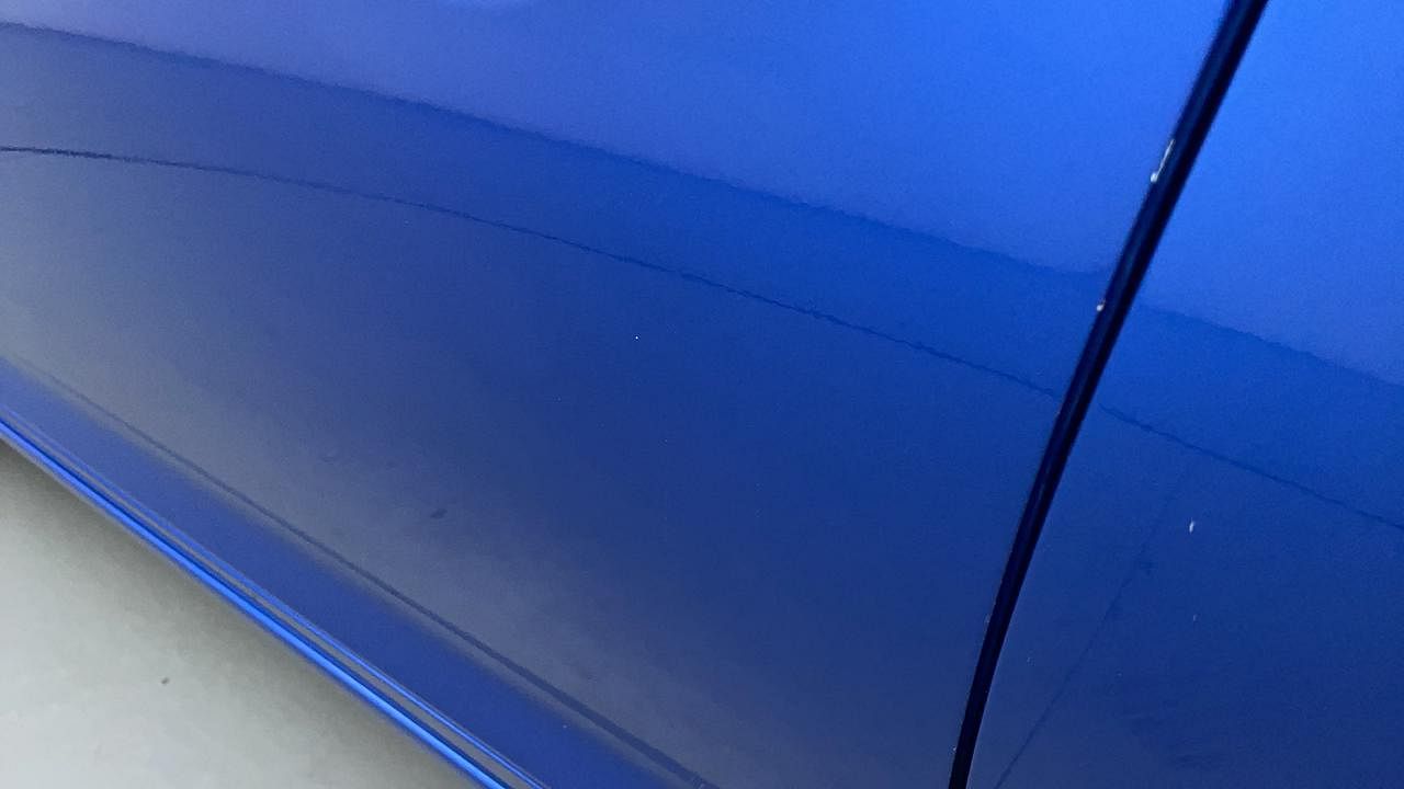 Used 2016 Hyundai Elantra [2016-2019] 1.6 SX AT Diesel Automatic dents MINOR SCRATCH