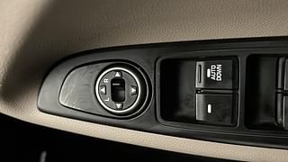 Used 2017 Hyundai Elite i20 [2017-2018] Magna Executive 1.2 Petrol Manual top_features Adjustable ORVM