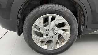 Used 2020 Hyundai Creta SX Petrol Petrol Manual tyres RIGHT REAR TYRE RIM VIEW