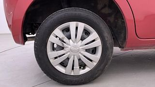 Used 2014 Datsun GO [2014-2019] T Petrol Manual tyres RIGHT REAR TYRE RIM VIEW