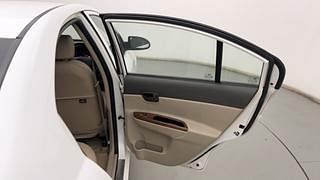 Used 2010 Hyundai Verna [2006-2010] VTVT SX 1.6 Petrol Manual interior RIGHT REAR DOOR OPEN VIEW