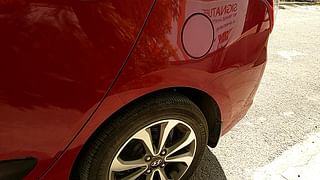 Used 2015 Hyundai Xcent [2014-2017] SX AT (O) Petrol Petrol Automatic dents MINOR SCRATCH