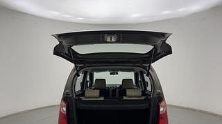 Used 2016 Maruti Suzuki Wagon R 1.0 [2010-2019] VXi Petrol Manual interior DICKY DOOR OPEN VIEW