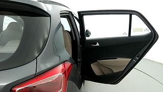 Used 2019 Hyundai Grand i10 [2017-2020] Sportz 1.2 Kappa VTVT Petrol Manual interior RIGHT REAR DOOR OPEN VIEW