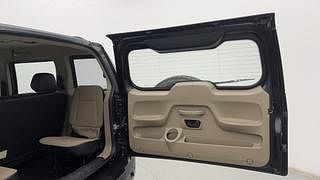 Used 2019 Mahindra TUV300 [2015-2020] T10 Diesel Manual interior DICKY DOOR OPEN VIEW