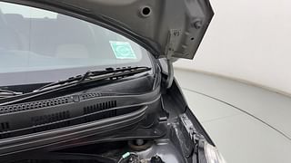 Used 2020 Hyundai Grand i10 [2017-2020] Sportz 1.2 Kappa VTVT Petrol Manual engine ENGINE LEFT SIDE HINGE & APRON VIEW