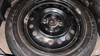 Used 2010 Maruti Suzuki Wagon R 1.0 [2010-2019] VXi Petrol Manual tyres SPARE TYRE VIEW