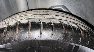 Used 2015 Ford Figo [2015-2019] Titanium Plus 1.5 TDCi Diesel Manual tyres RIGHT REAR TYRE TREAD VIEW