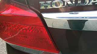 Used 2015 Honda Amaze [2013-2018] 1.2 S AT i-VTEC Petrol Automatic dents MINOR SCRATCH