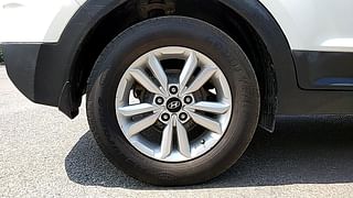 Used 2016 Hyundai Creta [2015-2018] 1.6 SX Plus Auto Diesel Automatic tyres RIGHT REAR TYRE RIM VIEW