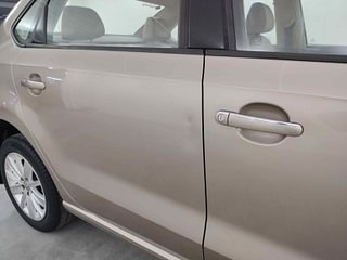 Used 2017 volkswagen Vento 1.5L Highline Diesel AT Diesel Automatic dents MINOR DENT