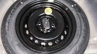 Used 2018 Maruti Suzuki Baleno [2015-2019] Zeta Petrol Petrol Manual tyres SPARE TYRE VIEW