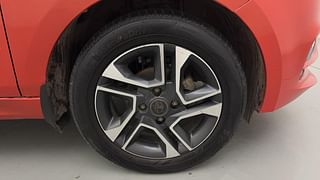 Used 2021 Tata Tiago Revotron XZ Plus Petrol Manual tyres RIGHT FRONT TYRE RIM VIEW