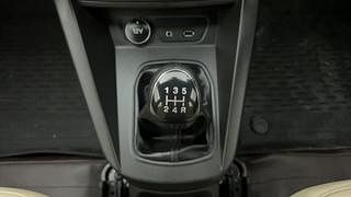 Used 2020 Ford Freestyle [2017-2021] Titanium 1.2 Petrol Manual interior GEAR  KNOB VIEW