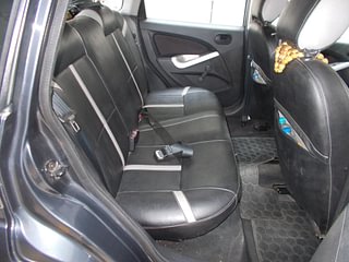 Used 2011 Ford Figo [2010-2015] Duratorq Diesel ZXI 1.4 Diesel Manual interior REAR SEAT CONDITION VIEW