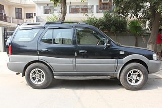 Used 2012 Tata Safari 4x4 LX Diesel Manual exterior RIGHT SIDE VIEW