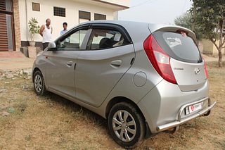 Used 2012 Hyundai Eon [2011-2018] Sportz Petrol Manual exterior LEFT REAR CORNER VIEW